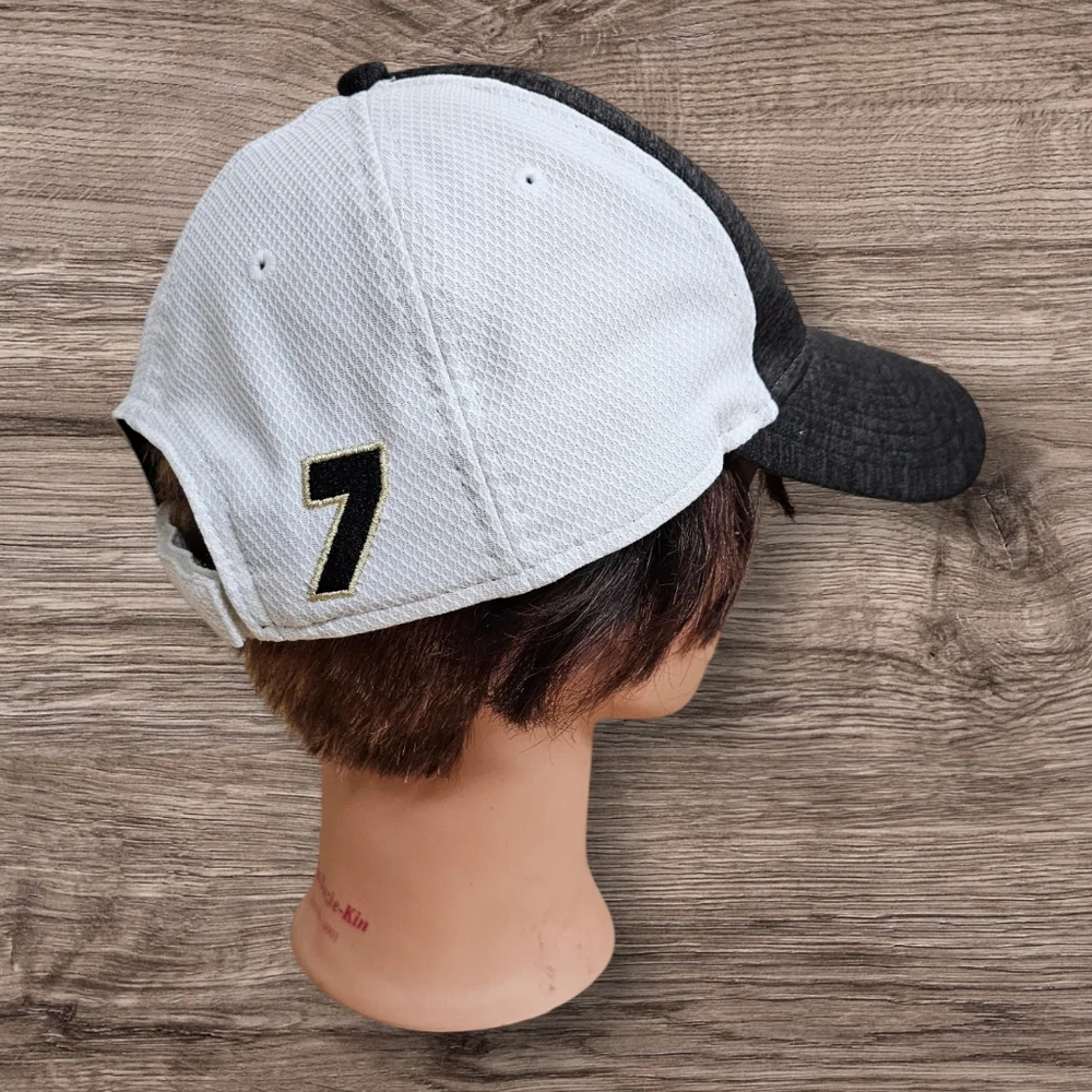 Hat - Picture 4 of 10